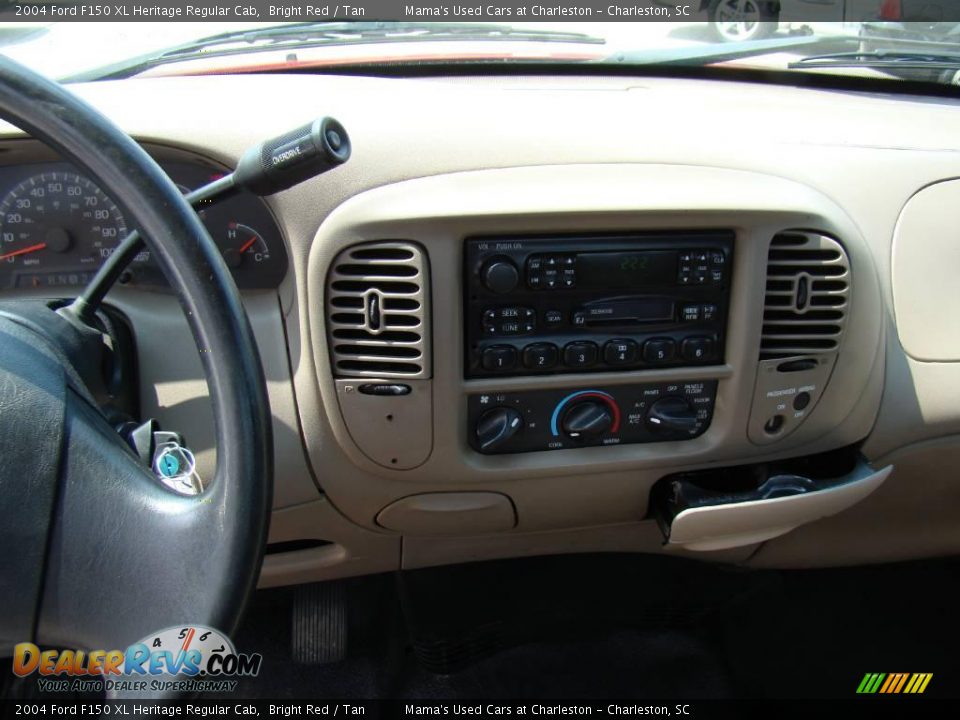 2004 Ford F150 XL Heritage Regular Cab Bright Red / Tan Photo #14