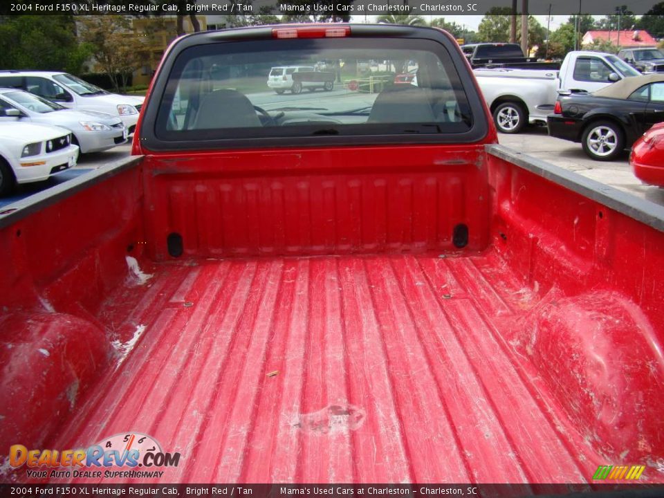 2004 Ford F150 XL Heritage Regular Cab Bright Red / Tan Photo #25