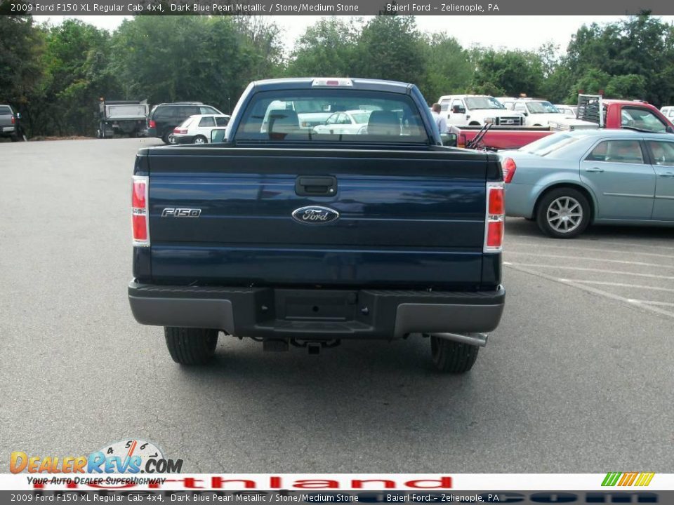 2009 Ford F150 XL Regular Cab 4x4 Dark Blue Pearl Metallic / Stone/Medium Stone Photo #8