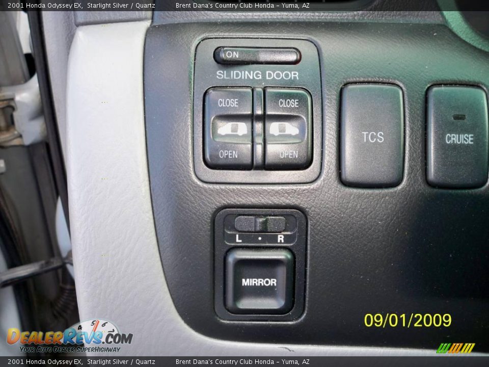 2001 Honda Odyssey EX Starlight Silver / Quartz Photo #15