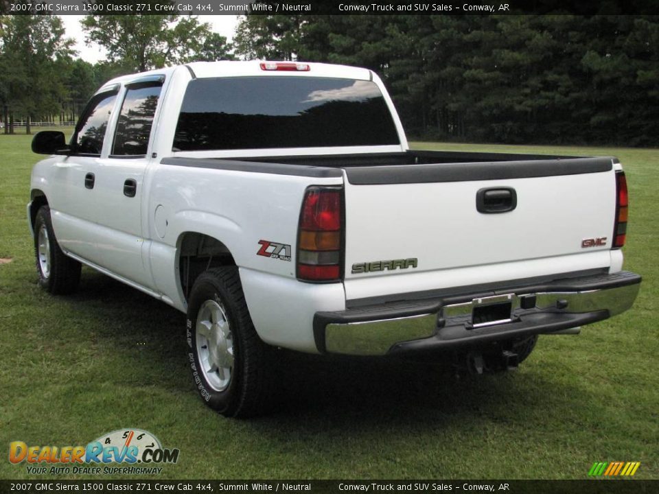 2007 GMC Sierra 1500 Classic Z71 Crew Cab 4x4 Summit White / Neutral Photo #7