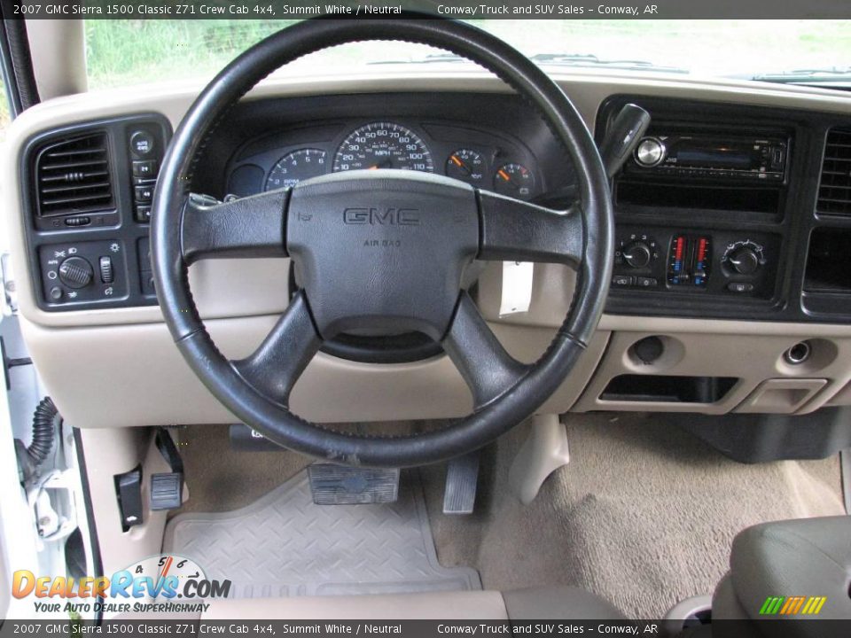 2007 GMC Sierra 1500 Classic Z71 Crew Cab 4x4 Summit White / Neutral Photo #9