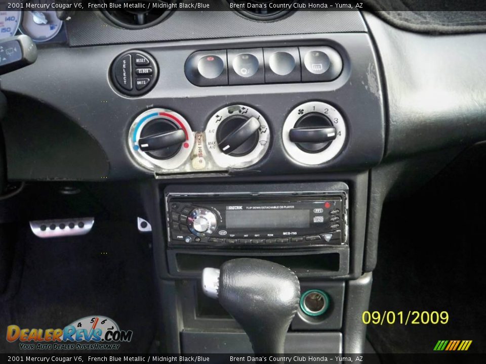 2001 Mercury Cougar V6 French Blue Metallic / Midnight Black/Blue Photo #12