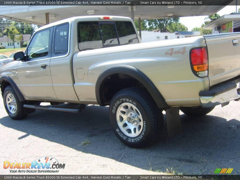 1999 Mazda B-Series Truck B3000 SE Extended Cab 4x4 Harvest Gold Metallic / Tan Photo #4