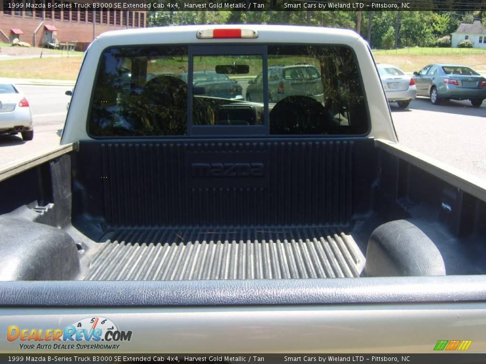 1999 Mazda B-Series Truck B3000 SE Extended Cab 4x4 Harvest Gold Metallic / Tan Photo #22