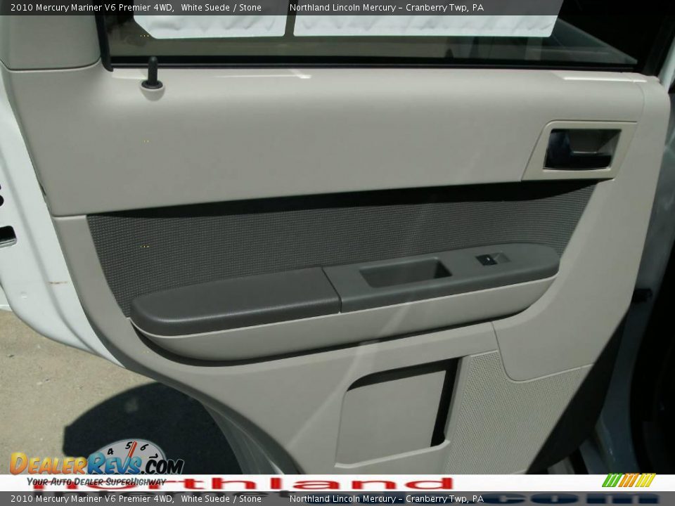 2010 Mercury Mariner V6 Premier 4WD White Suede / Stone Photo #10