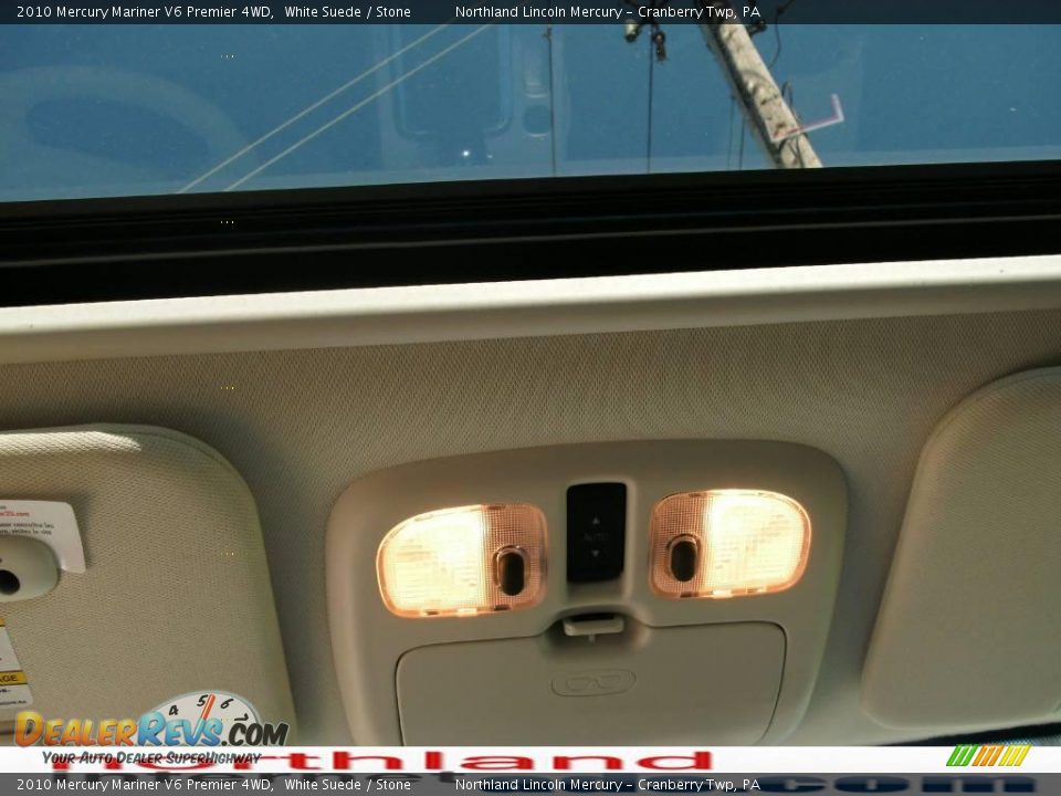 2010 Mercury Mariner V6 Premier 4WD White Suede / Stone Photo #16