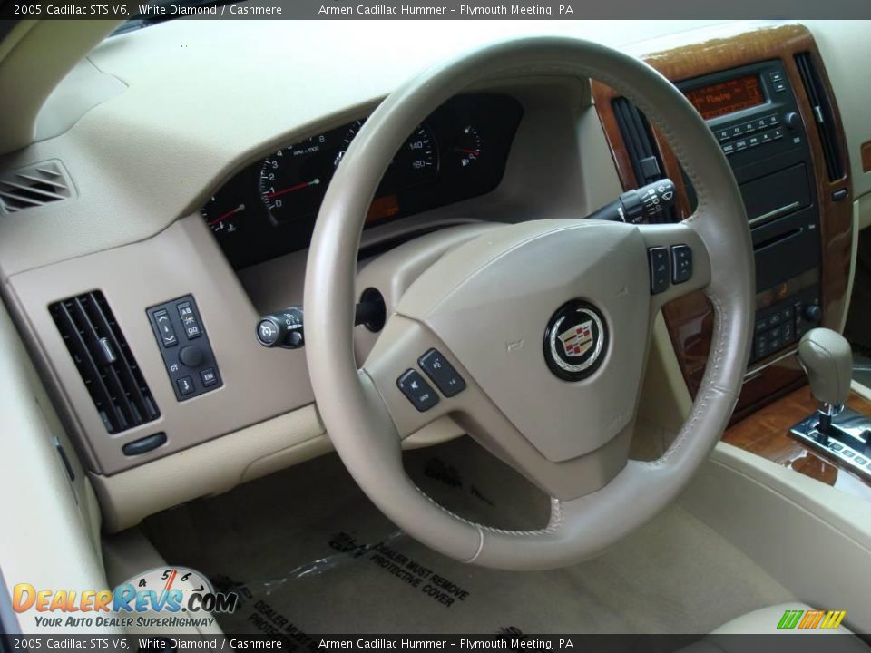 2005 Cadillac STS V6 White Diamond / Cashmere Photo #11