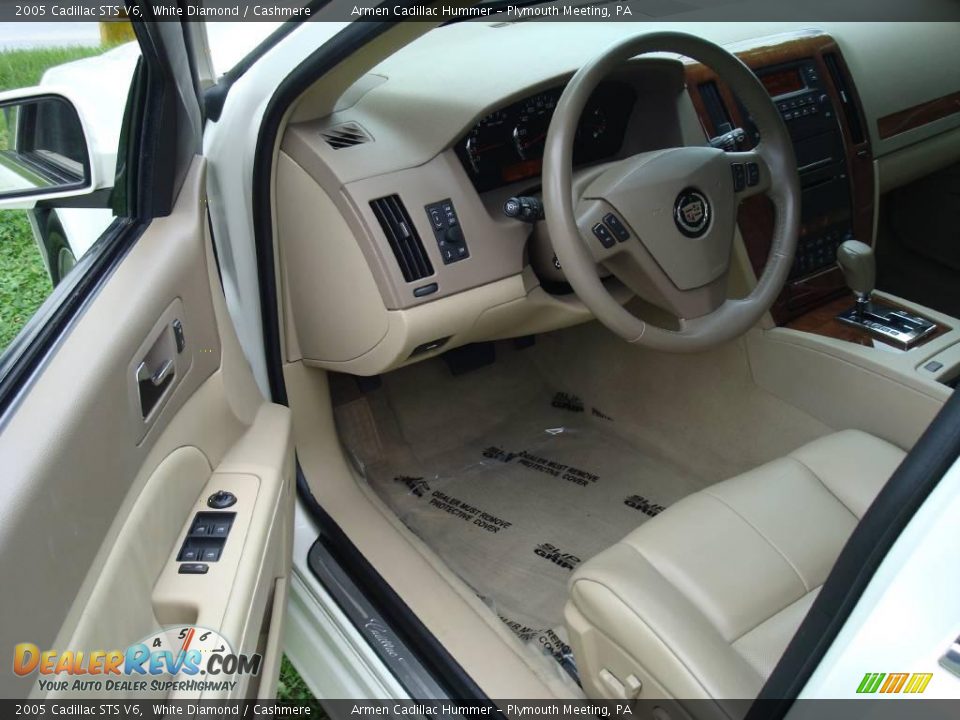 2005 Cadillac STS V6 White Diamond / Cashmere Photo #12