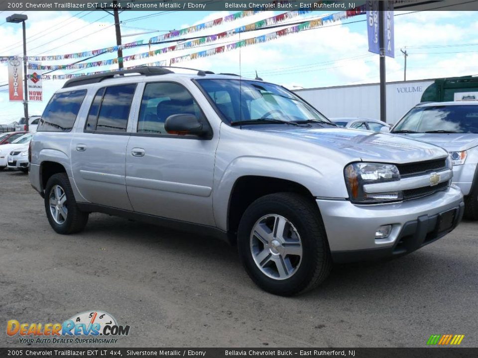 2005 Chevrolet TrailBlazer EXT LT 4x4 Silverstone Metallic / Ebony Photo #3