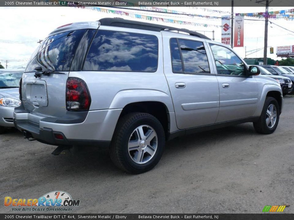 2005 Chevrolet TrailBlazer EXT LT 4x4 Silverstone Metallic / Ebony Photo #4