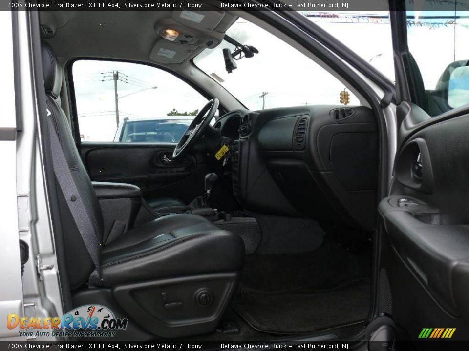 2005 Chevrolet TrailBlazer EXT LT 4x4 Silverstone Metallic / Ebony Photo #8