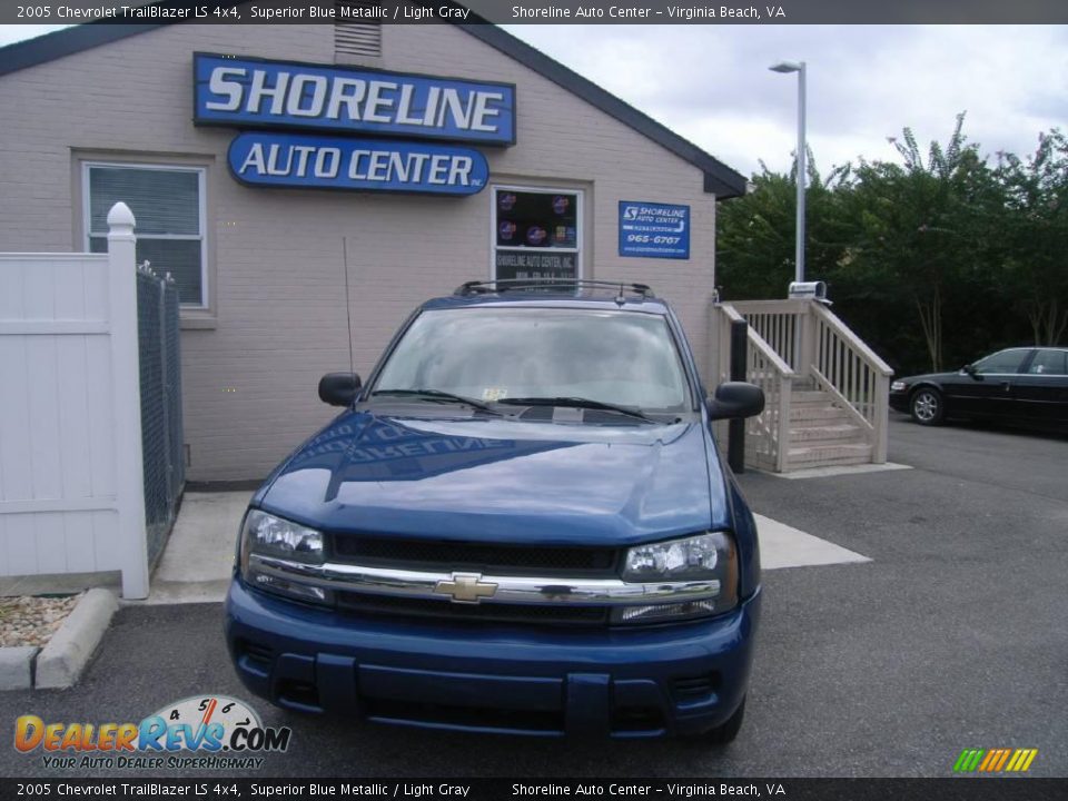 2005 Chevrolet TrailBlazer LS 4x4 Superior Blue Metallic / Light Gray Photo #1