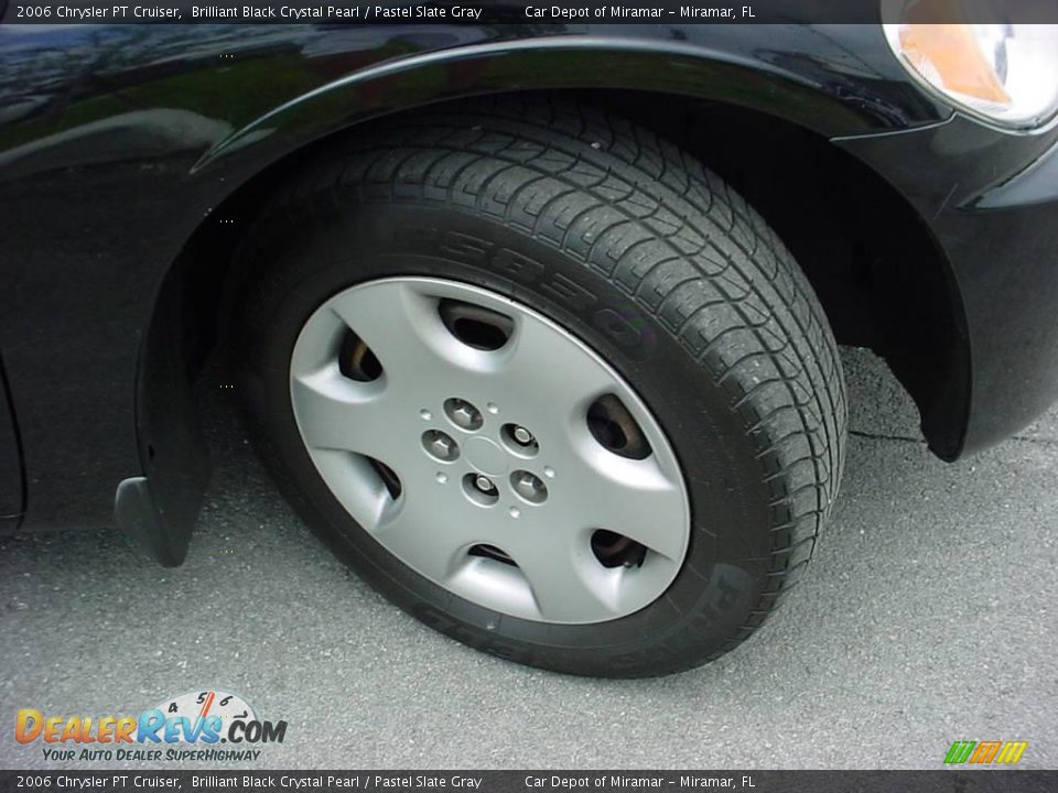 2006 Chrysler PT Cruiser  Wheel Photo #15