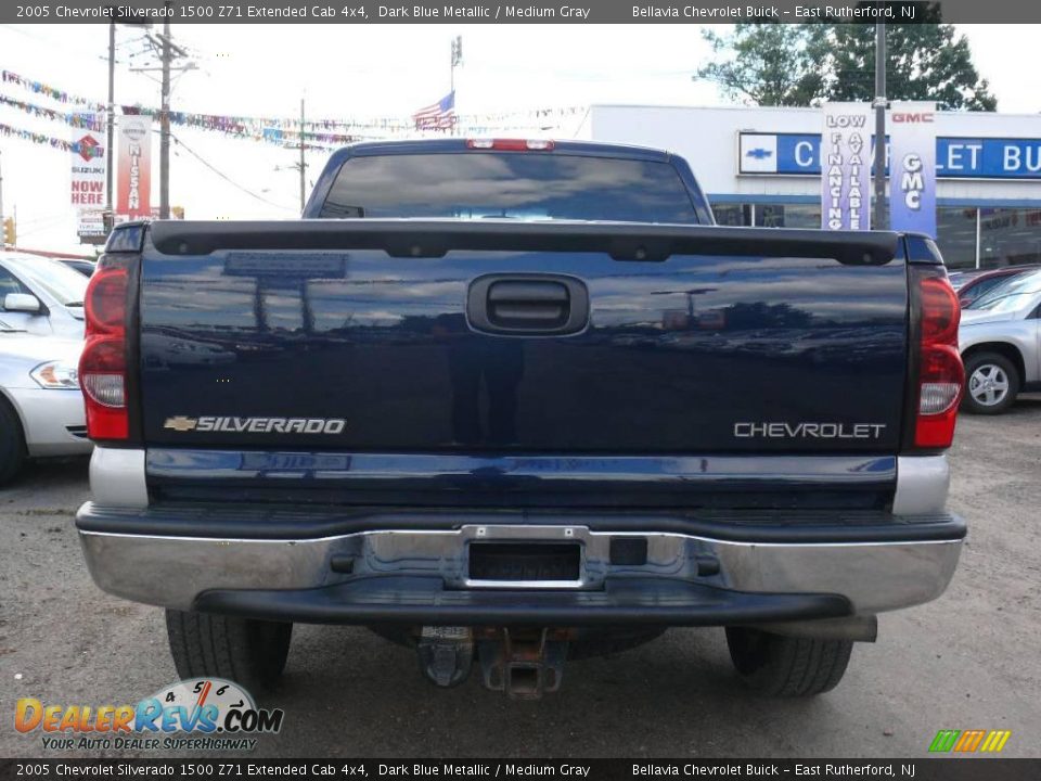 2005 Chevrolet Silverado 1500 Z71 Extended Cab 4x4 Dark Blue Metallic / Medium Gray Photo #5