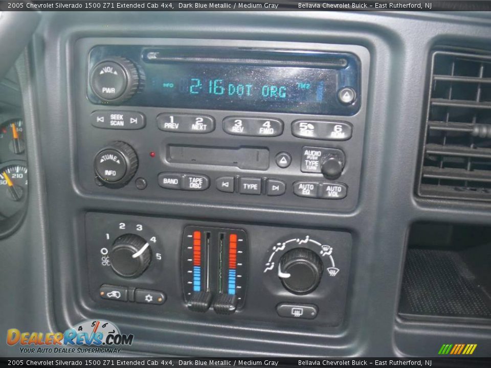 2005 Chevrolet Silverado 1500 Z71 Extended Cab 4x4 Dark Blue Metallic / Medium Gray Photo #10