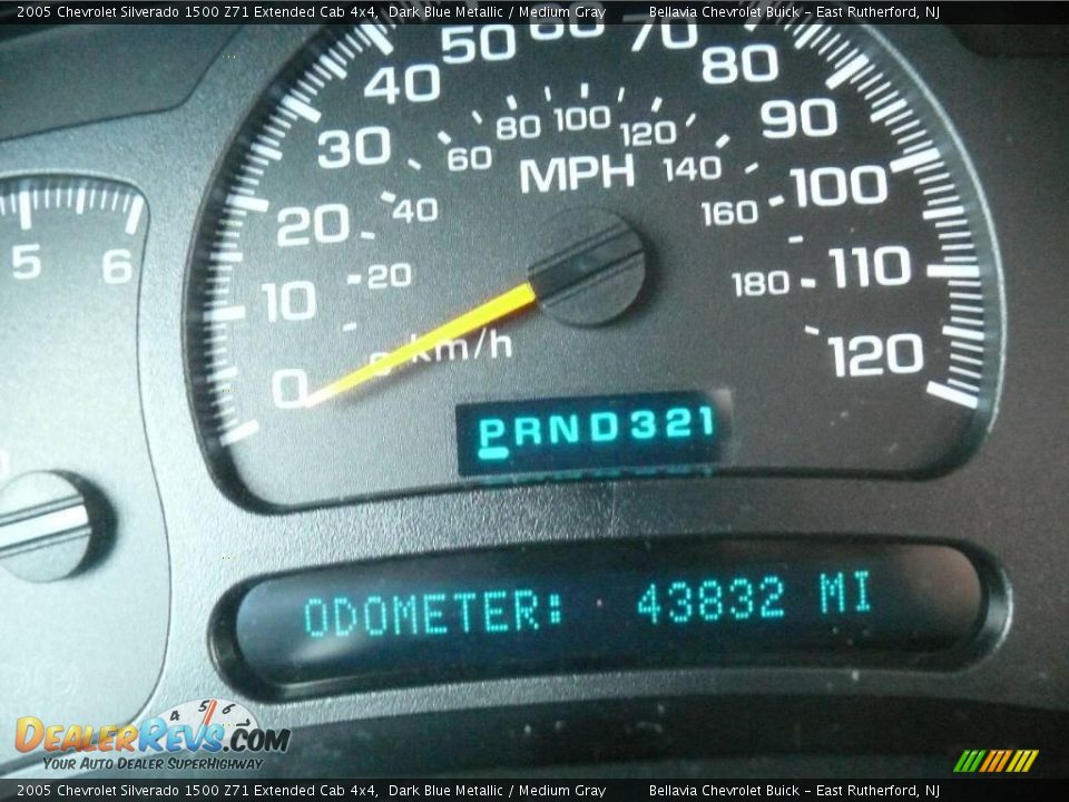 2005 Chevrolet Silverado 1500 Z71 Extended Cab 4x4 Dark Blue Metallic / Medium Gray Photo #11