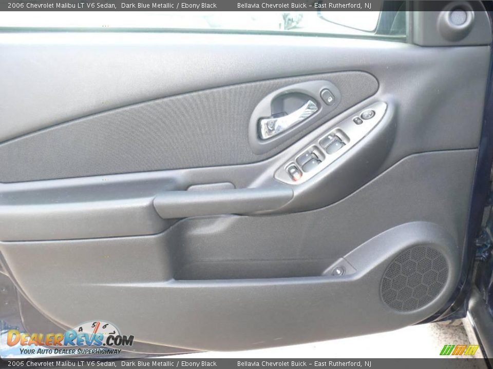 2006 Chevrolet Malibu LT V6 Sedan Dark Blue Metallic / Ebony Black Photo #6