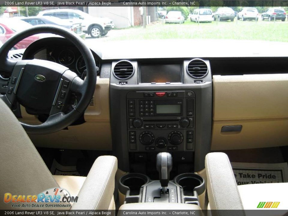 2006 Land Rover LR3 V8 SE Java Black Pearl / Alpaca Beige Photo #11