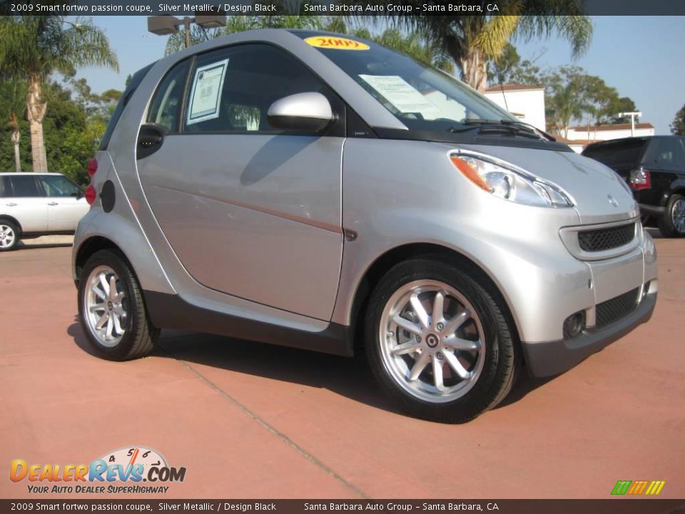 2009 Smart fortwo passion coupe Silver Metallic / Design Black Photo #2