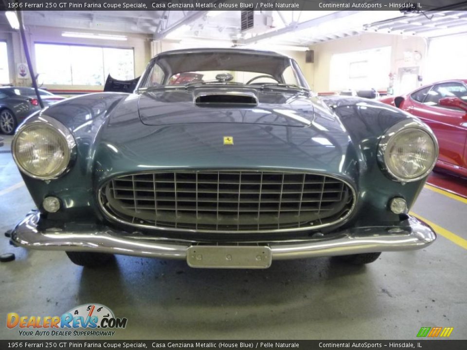 1956 Ferrari 250 GT Pinin Farina Coupe Speciale Casa Genziana Metallic (House Blue) / Pelle Naturale Photo #4