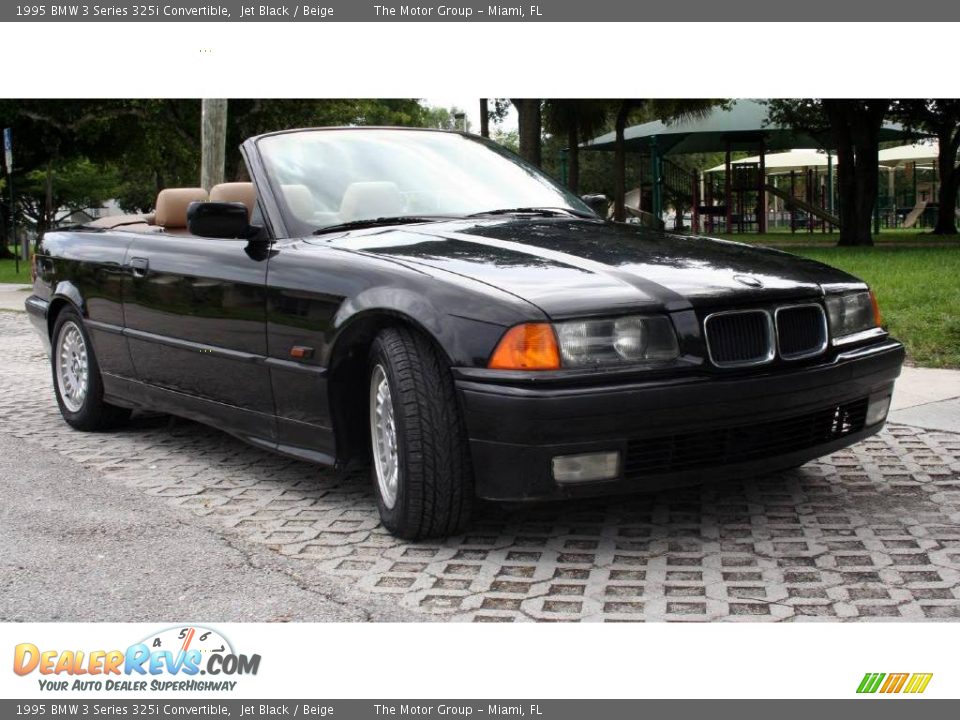 1995 BMW 3 Series 325i Convertible Jet Black / Beige Photo #14