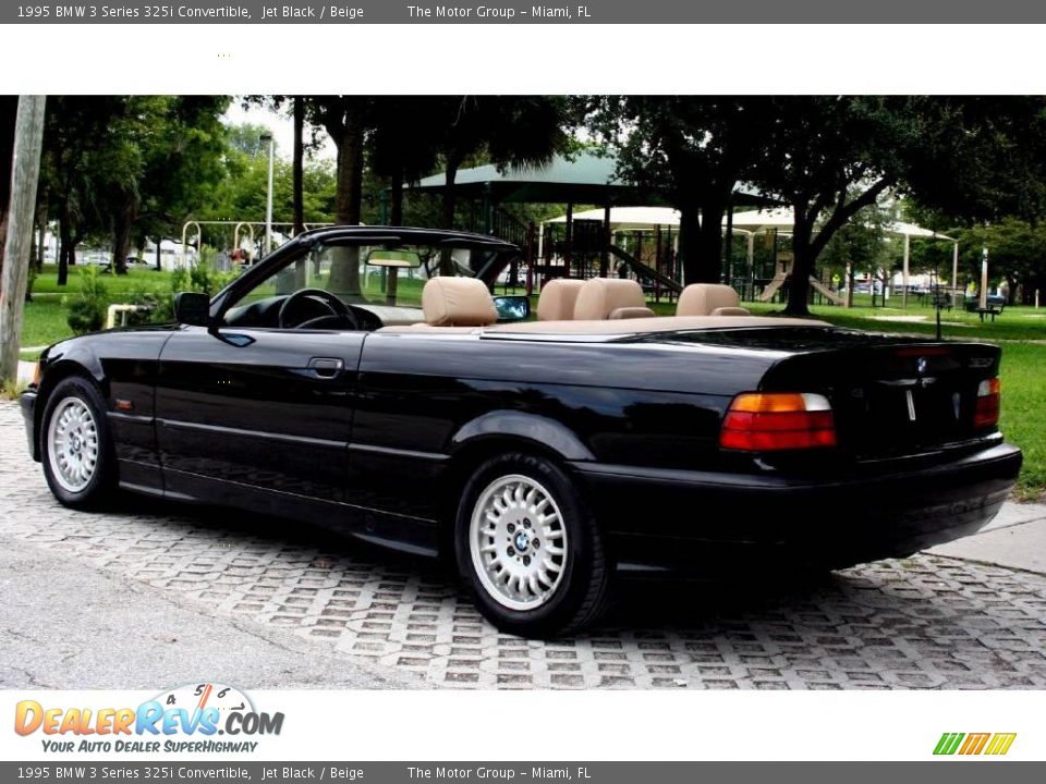 1995 BMW 3 Series 325i Convertible Jet Black / Beige Photo #25