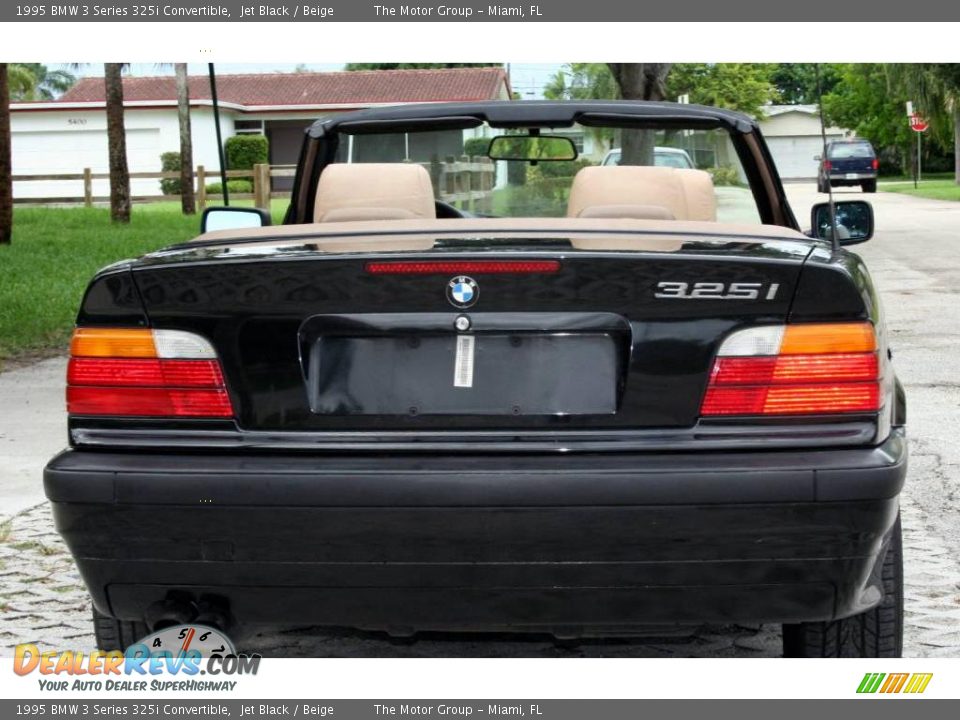 1995 BMW 3 Series 325i Convertible Jet Black / Beige Photo #29