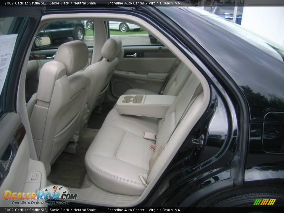 2002 Cadillac Seville SLS Sable Black / Neutral Shale Photo #13