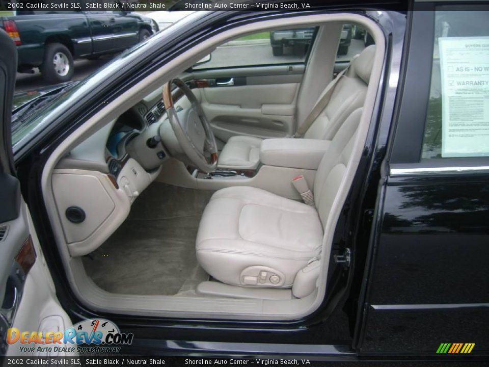 2002 Cadillac Seville SLS Sable Black / Neutral Shale Photo #14