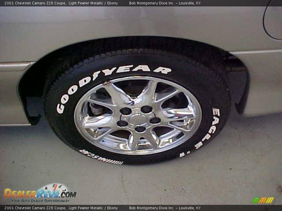 2001 Chevrolet Camaro Z28 Coupe Light Pewter Metallic / Ebony Photo #17
