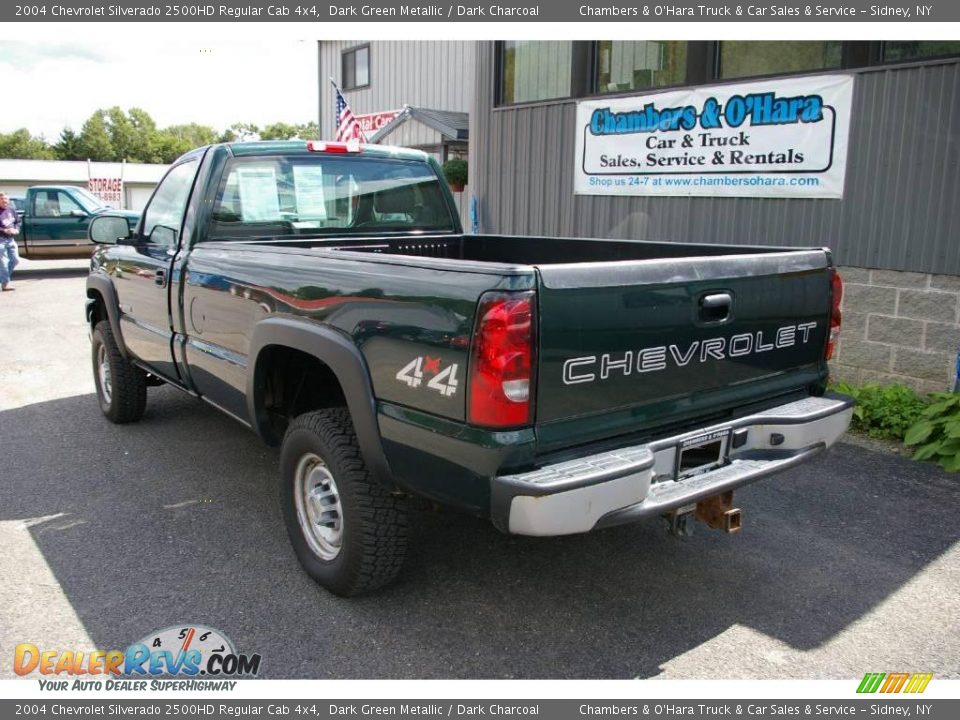 2004 Chevrolet Silverado 2500HD Regular Cab 4x4 Dark Green Metallic / Dark Charcoal Photo #8