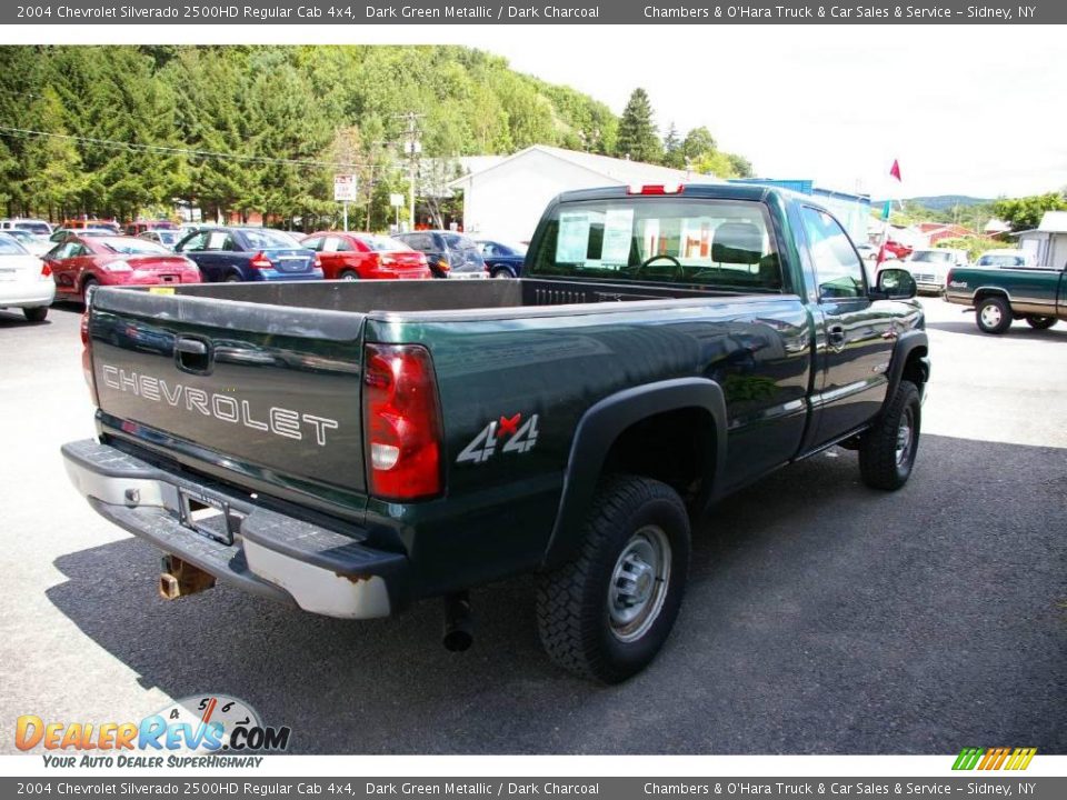2004 Chevrolet Silverado 2500HD Regular Cab 4x4 Dark Green Metallic / Dark Charcoal Photo #9