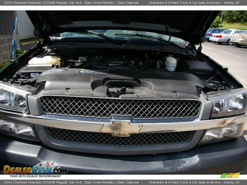 2004 Chevrolet Silverado 2500HD Regular Cab 4x4 Dark Green Metallic / Dark Charcoal Photo #11