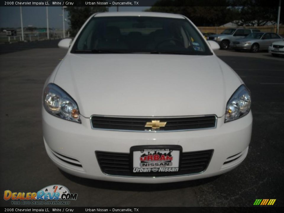2008 Chevrolet Impala LS White / Gray Photo #2