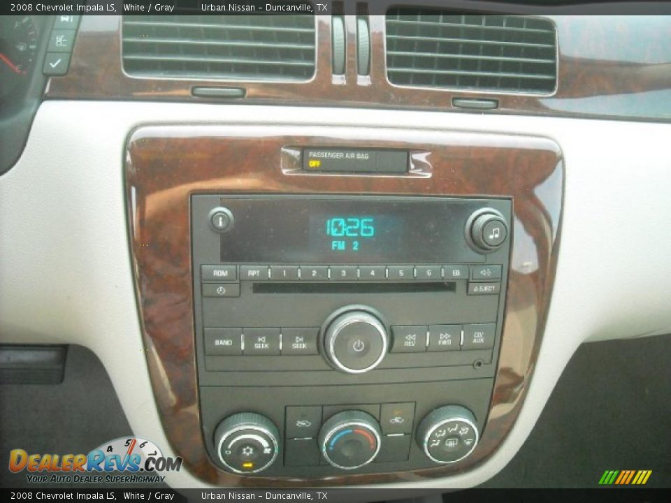 2008 Chevrolet Impala LS White / Gray Photo #11
