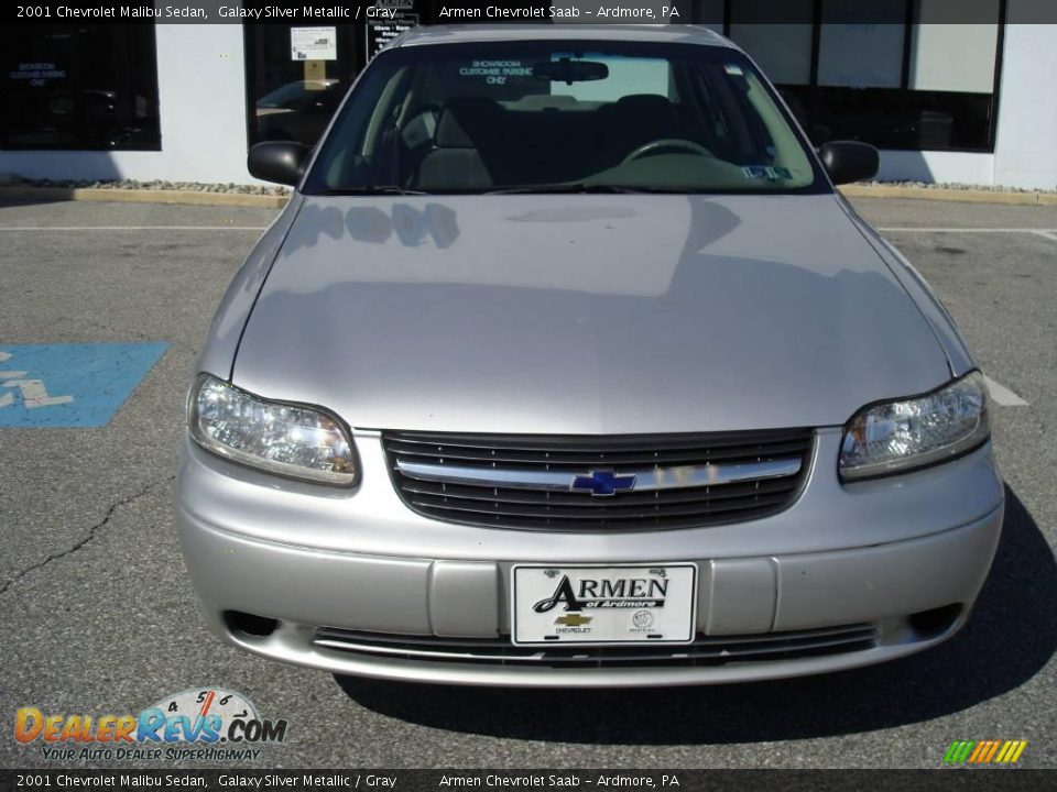 2001 Chevrolet Malibu Sedan Galaxy Silver Metallic / Gray Photo #3