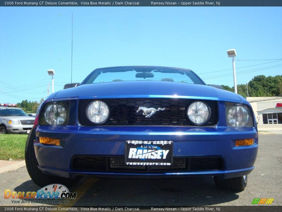2006 Ford Mustang GT Deluxe Convertible Vista Blue Metallic / Dark Charcoal Photo #2