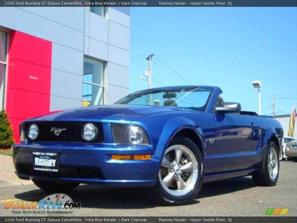 2006 Ford Mustang GT Deluxe Convertible Vista Blue Metallic / Dark Charcoal Photo #5