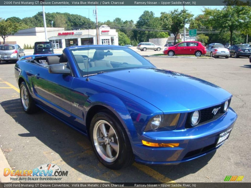 2006 Ford Mustang GT Deluxe Convertible Vista Blue Metallic / Dark Charcoal Photo #17