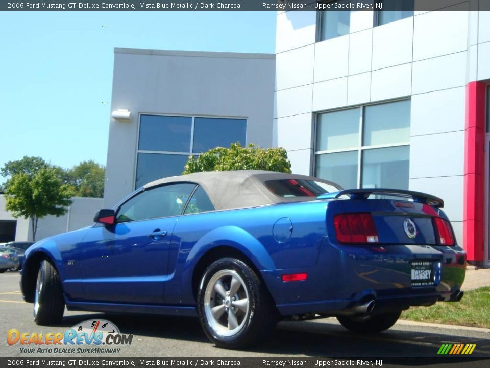 2006 Ford Mustang GT Deluxe Convertible Vista Blue Metallic / Dark Charcoal Photo #24