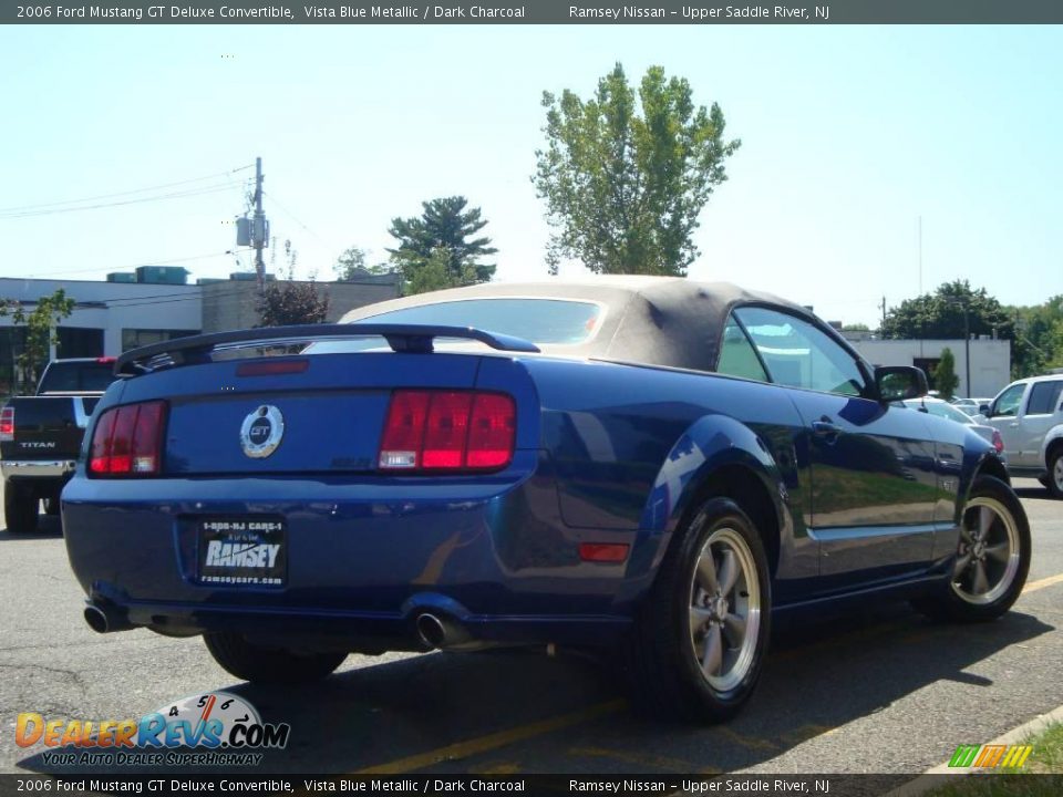 2006 Ford Mustang GT Deluxe Convertible Vista Blue Metallic / Dark Charcoal Photo #28