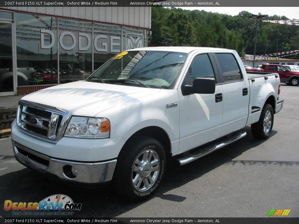 2007 Ford F150 XLT SuperCrew Oxford White / Medium Flint Photo #1