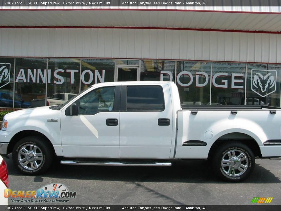 2007 Ford F150 XLT SuperCrew Oxford White / Medium Flint Photo #2