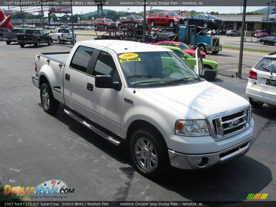 2007 Ford F150 XLT SuperCrew Oxford White / Medium Flint Photo #5