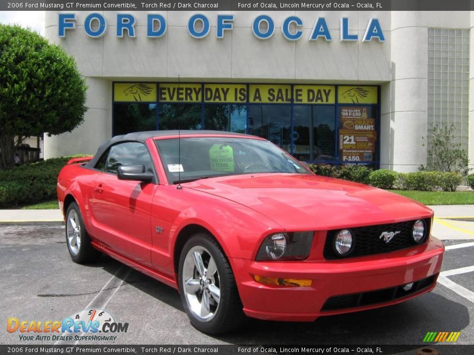 2006 Ford Mustang GT Premium Convertible Torch Red / Dark Charcoal Photo #1