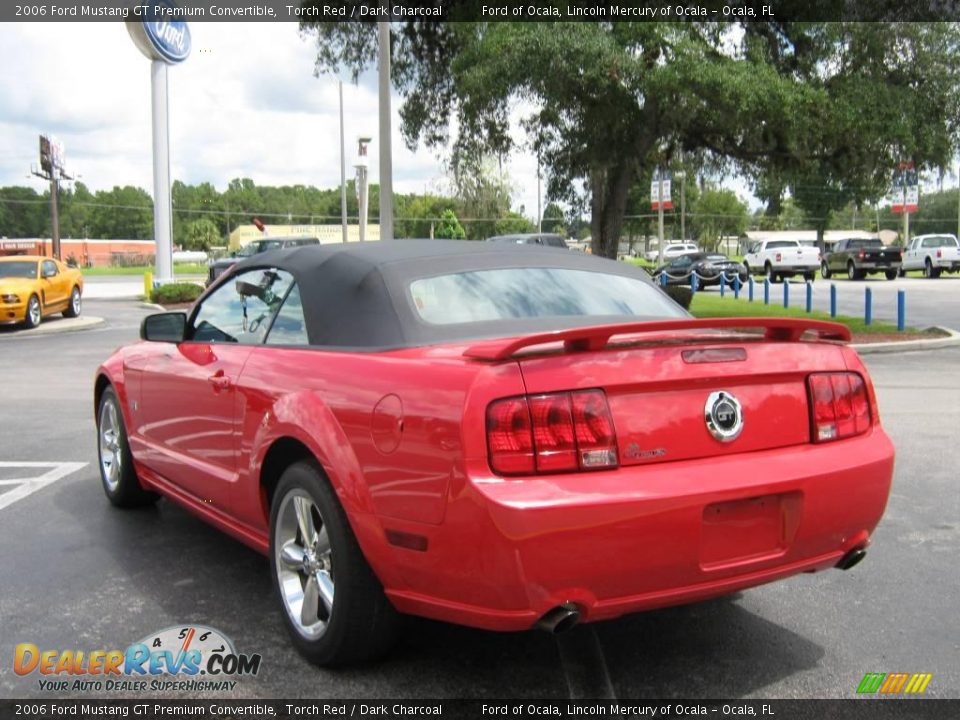 2006 Ford Mustang GT Premium Convertible Torch Red / Dark Charcoal Photo #5