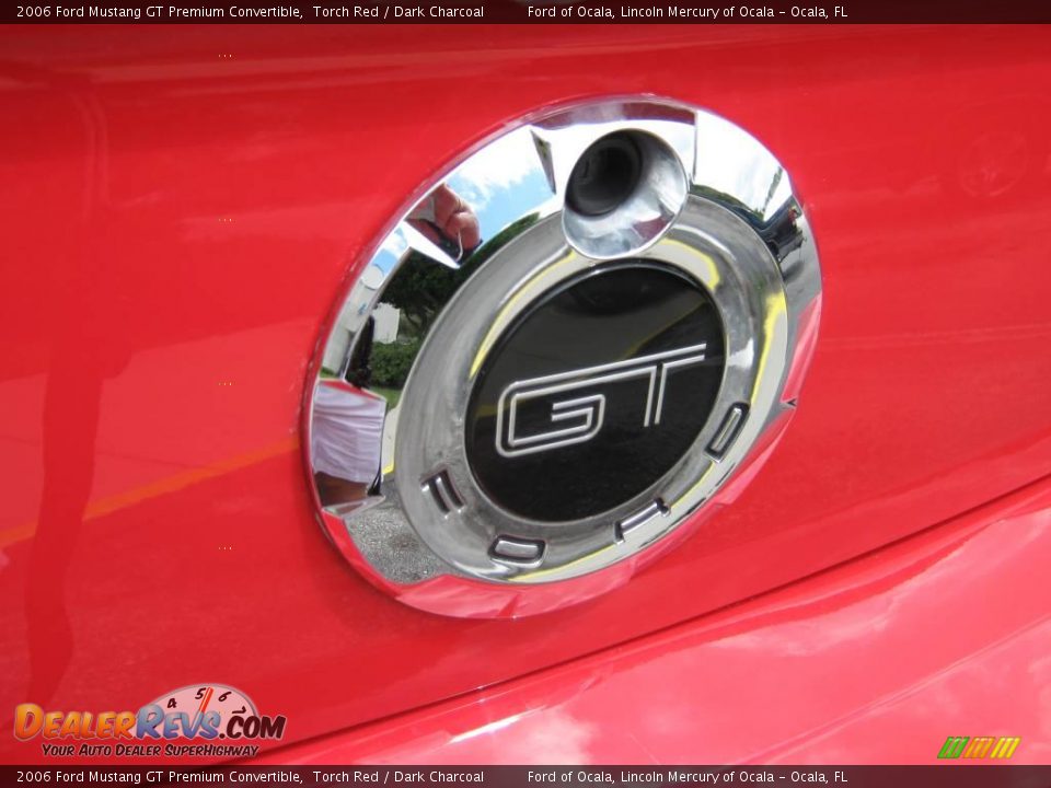 2006 Ford Mustang GT Premium Convertible Torch Red / Dark Charcoal Photo #11
