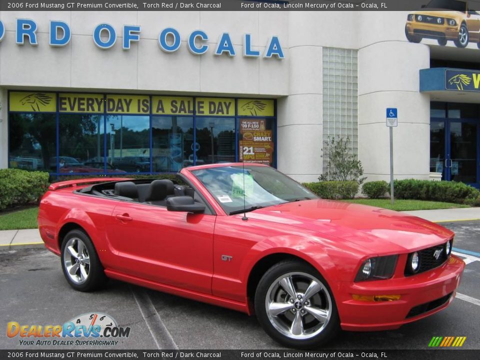 2006 Ford Mustang GT Premium Convertible Torch Red / Dark Charcoal Photo #14