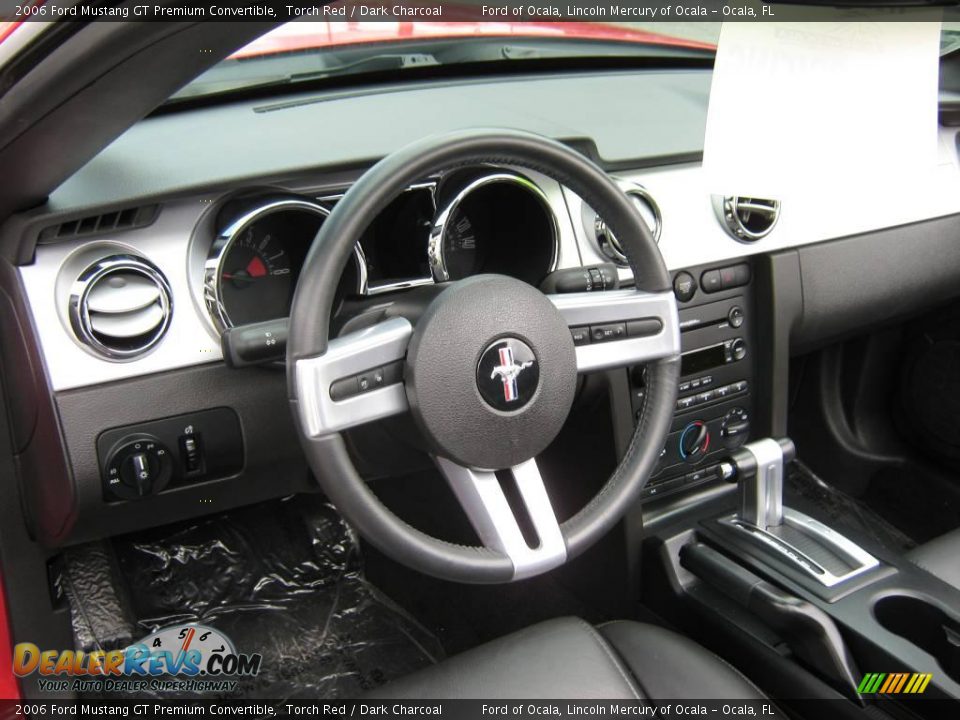 2006 Ford Mustang GT Premium Convertible Torch Red / Dark Charcoal Photo #20